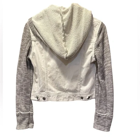 EUC Free People White and Gray Jean Jacket - Picture 3 of 3